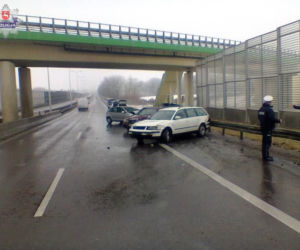 Wypadek 12 aut na s12