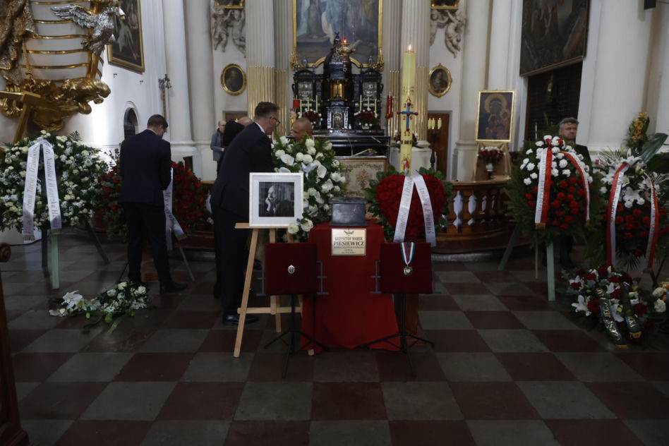 Pogrzeb Krzysztofa Piesiewicza