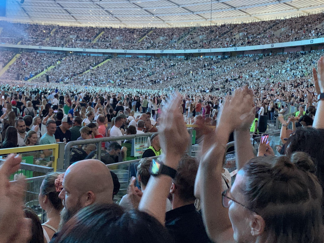 Dawid Podsiadło po raz kolejny wypełnił Stadion Śląski po brzegi. Morskie ssaki zrobiły furorę