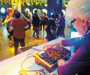 Disco babcia podbija świat