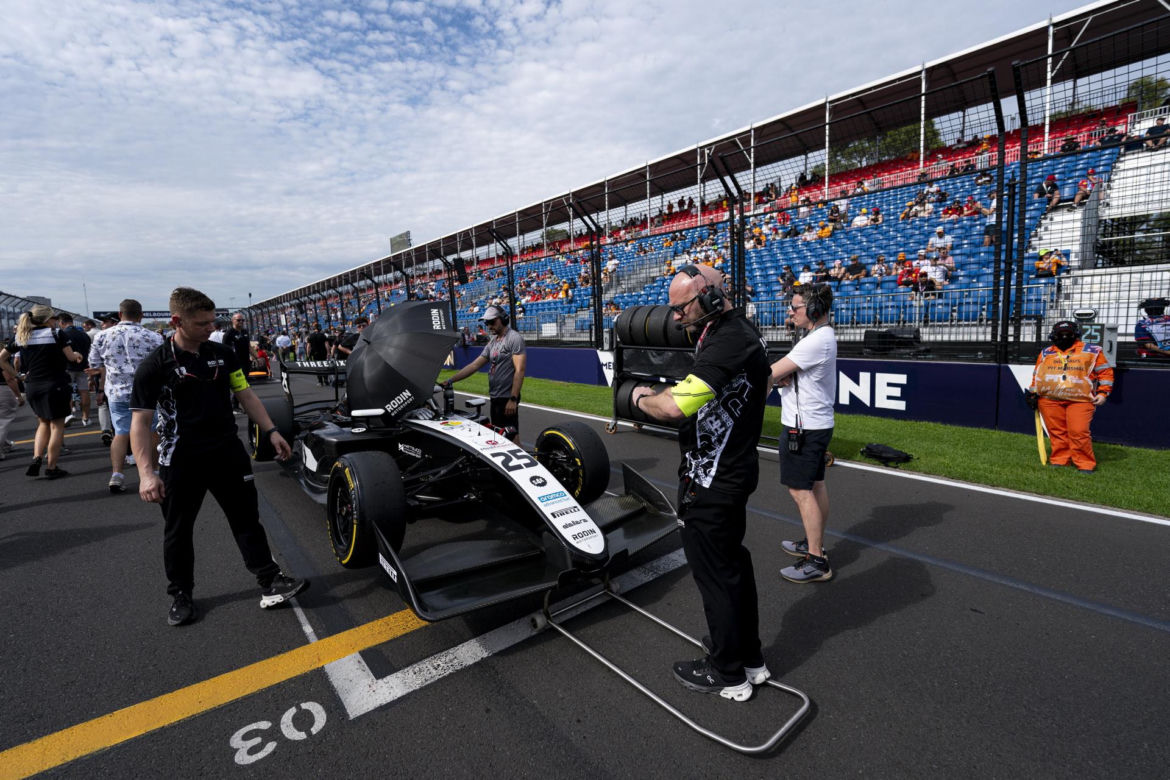 Pierwsze sukcesy Romana Bilińskiego w Formule 3! 
