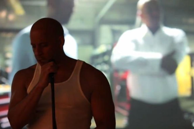 Vin Diesel śpiewa 