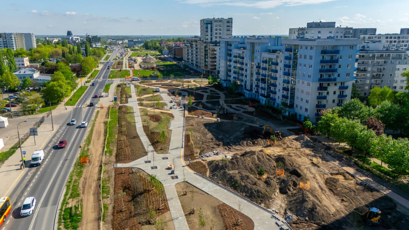 Park nad Południową Obwodnicą Warszawy na Ursynowie