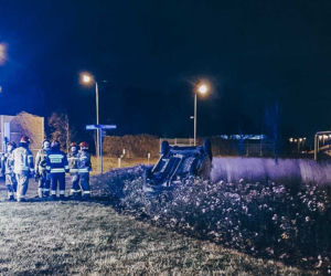 Zabrze: Pijany kierowca z Ukrainy dachował na rondzie Sybiraków. Miał ponad 2 promile!