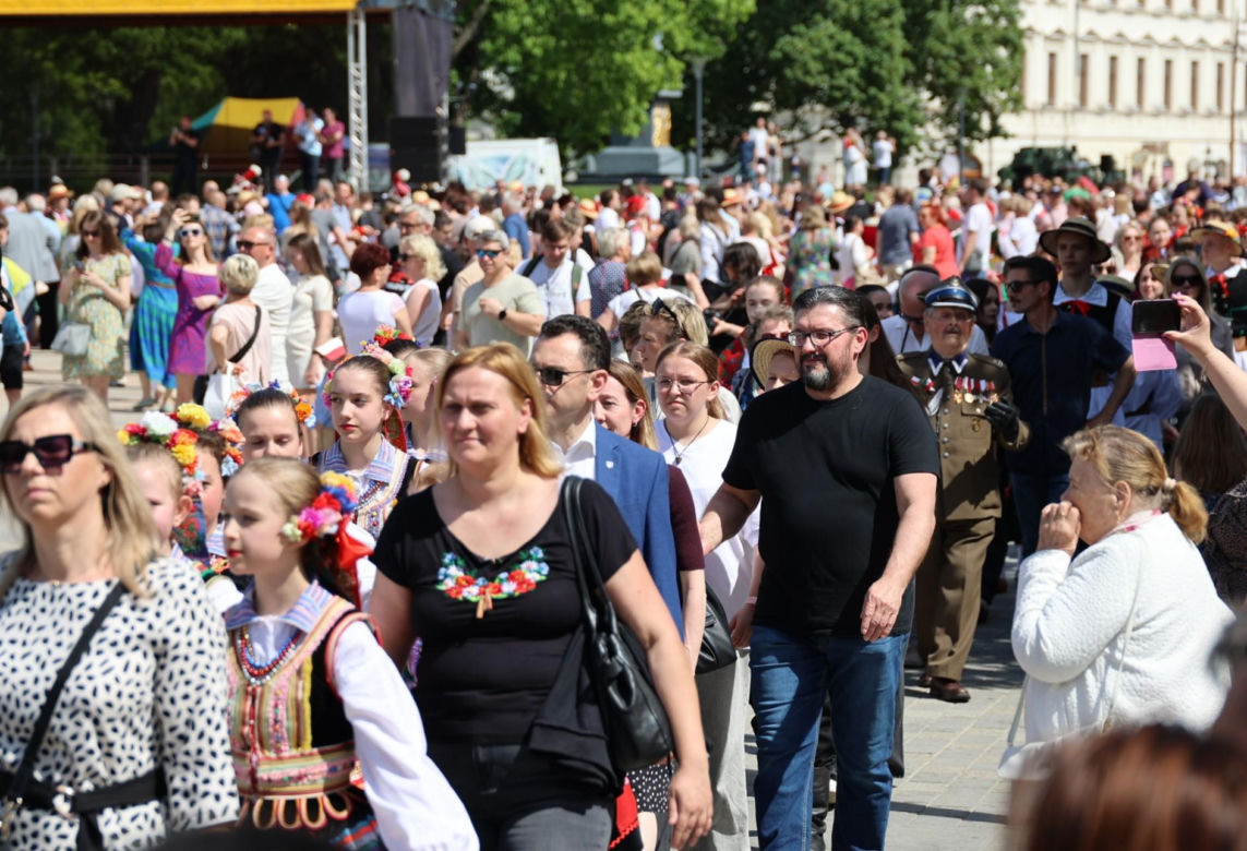 420 par zatańczyło tradycyjnego „Poloneza dla Lublina”! 