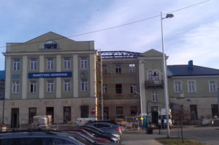 Największe miasto w Świętokrzyskiem to Kielce. Które jest na drugim miejscu?