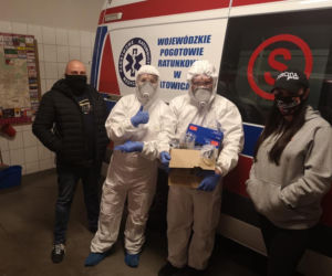 Kibice na pomoc szpitalom i lekarzom. Tak pomagają dziewczyny z Torcida Girls. Zobaczcie [ZDJĘCIA]