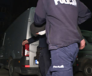 Skatowali biznesmenów kijami bejsbolowymi 