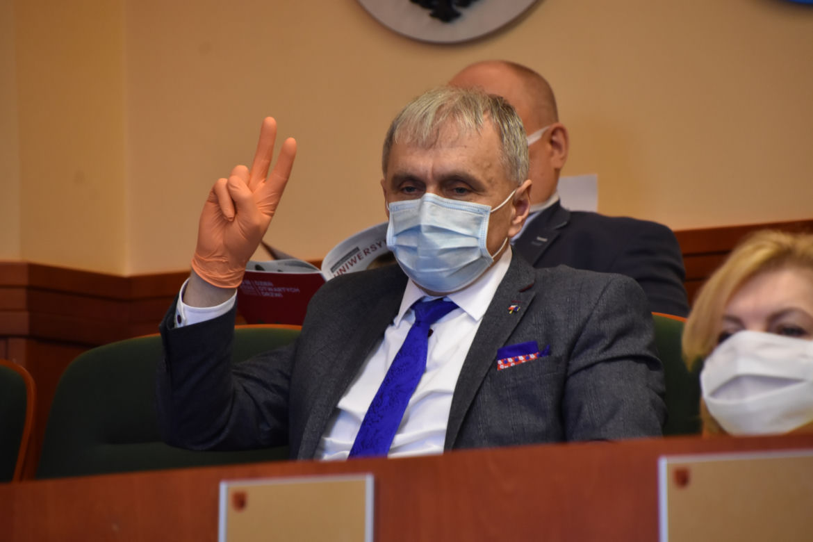 Wyjątkowa sesja sejmiku warmińsko-mazurskiego