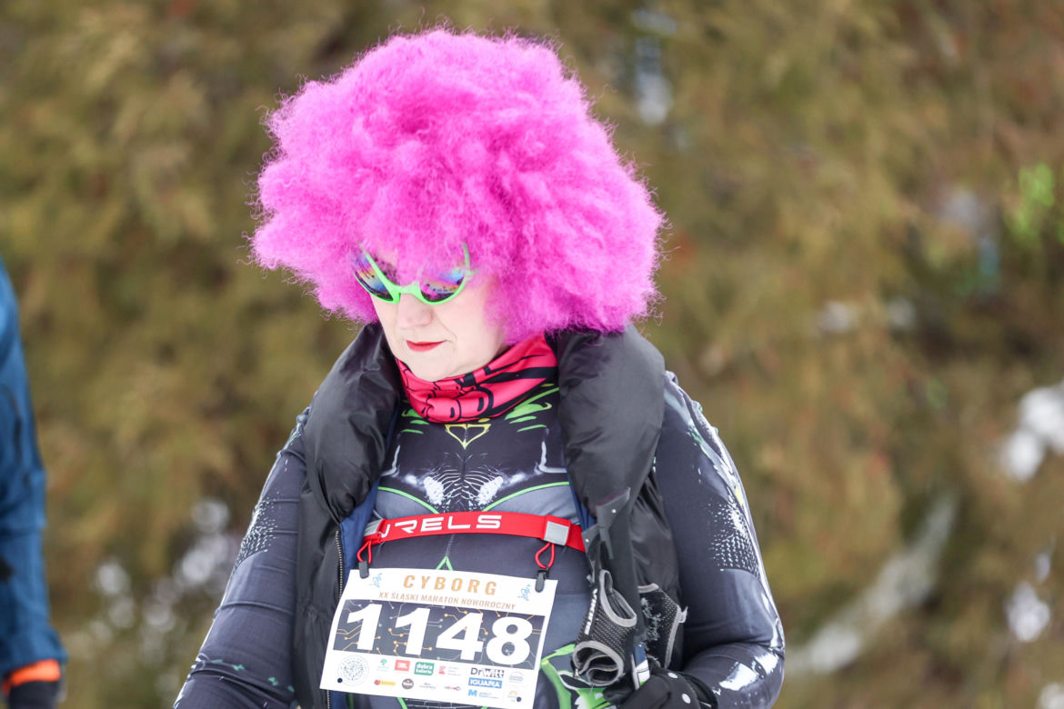 Wystrzał startera zamiast szampana. Tłumy powitały Nowy Rok na XX Śląskim Maratonie Noworocznym Cyborg