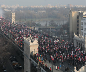 Marsz Niepodległości przeszedł przez most Poniatowskiego