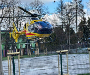 Tragedia w Błoniu. 15-latka wpadła pod ciężarówkę. Lądował śmigłowiec LPR