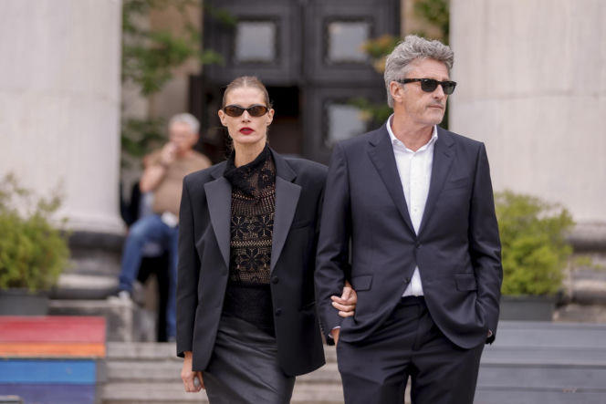 Ministra kultury zachwyciła elegancją na premierze filmu "Ojczyzna"