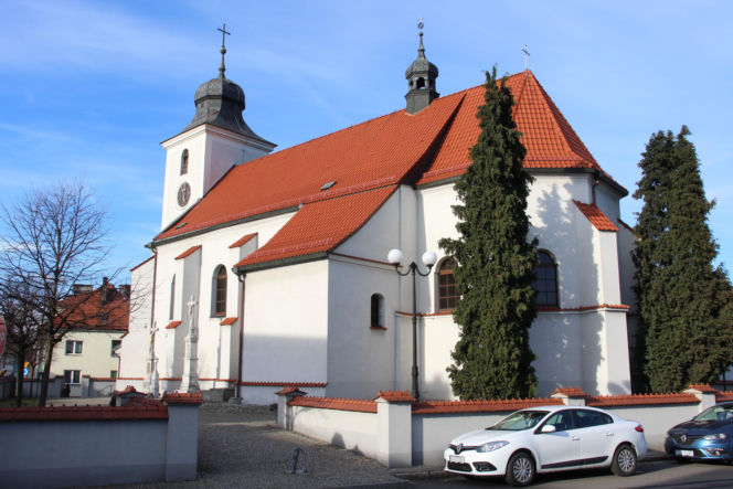 To jedno z najpiękniejszych miasteczek na Śląsku. Czaruje nie tylko rynkiem, ale też unikatowym pałacem