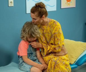 Barwy szczęścia, odc. 2321: Beata (Anita Jancia-Prokopowicz), Grześ (Noah Culbreth)