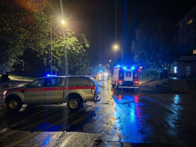 Zalane Starachowice. Widoki po burzy