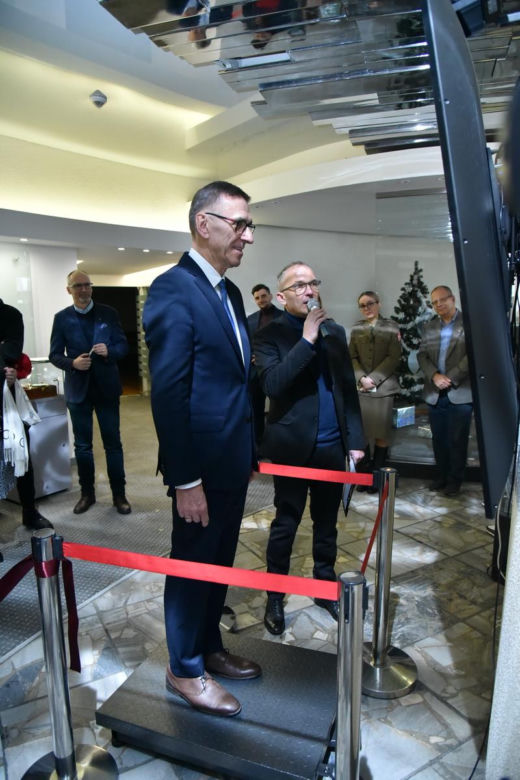 Nowa atrakcja w olsztyńskim Planetarium. Można lepiej poznać planety Układu Słonecznego [ZDJĘCIA]