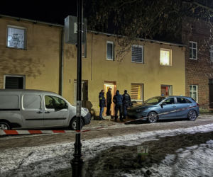 Tragedia w Chełmnie! Matka i trójka dzieci nie żyją po zatruciu czadem