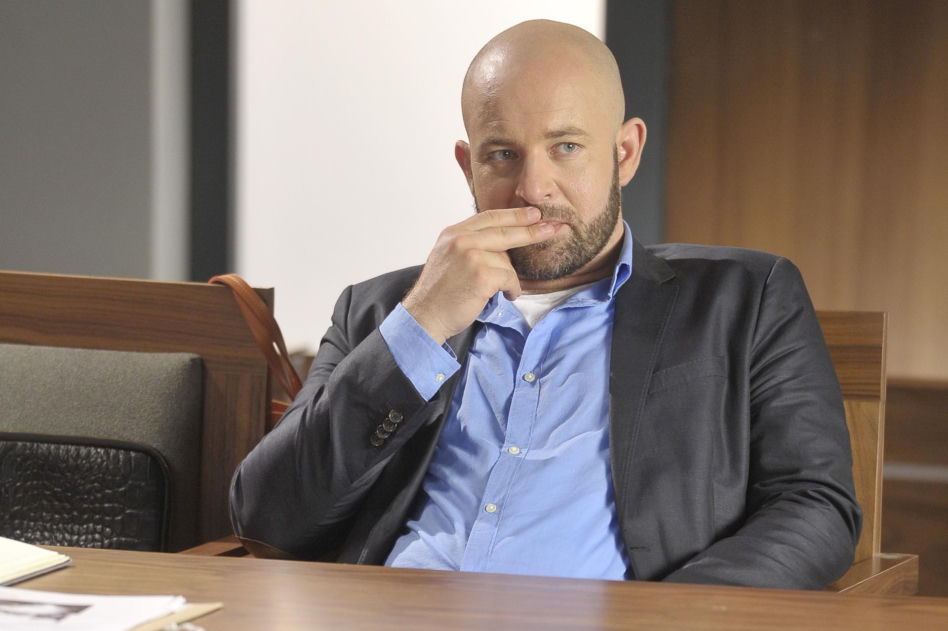 Od amanta z „Magdy M.” do twardziela z brodą. Tak przez lata zmieniał się Szymon Bobrowski