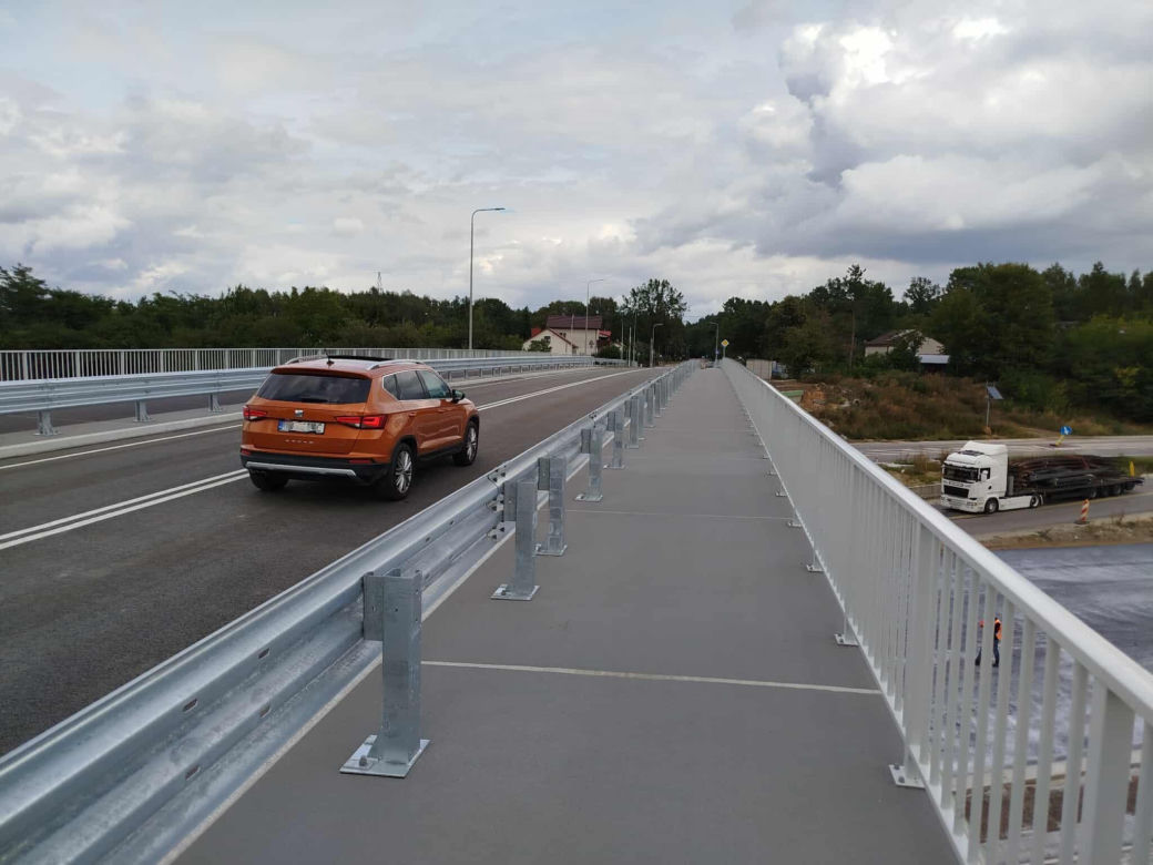 Nowy wiadukt na A2 w ciągu ul. Domanickiej w Siedlcach jest już otwarty i przejezdny
