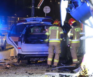 W BMW staranował przystanek. Wcześniej stracił prawo jazdy