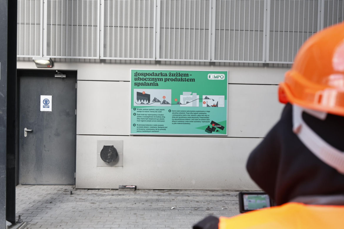 Spalarnia śmieci w Warszawie to teraz Warszawska Wytwórnia Energii. Zdjęcia ze środka wielkiego zakładu