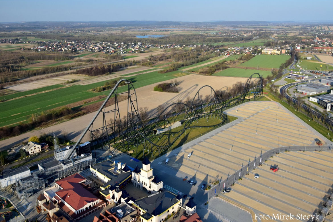 Wesołe miasteczko widmo. Jak wygląda Energylandia bez ludzi?