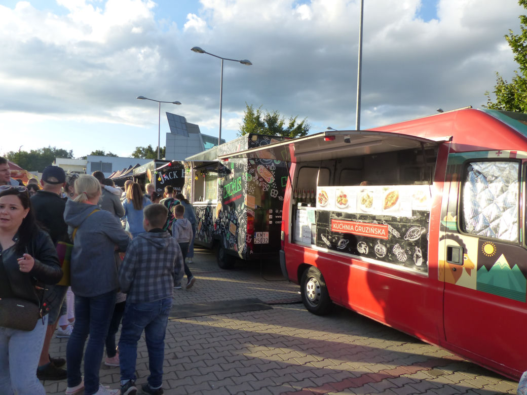 Festiwal food trucków w Iławie