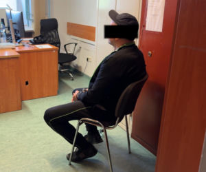 Policjanci stołecznego Wydziału do walki z Terrorem Kryminalnym i Zabójstw zatrzymali sprawców brutalnego rozboju, do którego doszło w czerwcu 2023 roku na warszawskiej Białołęce