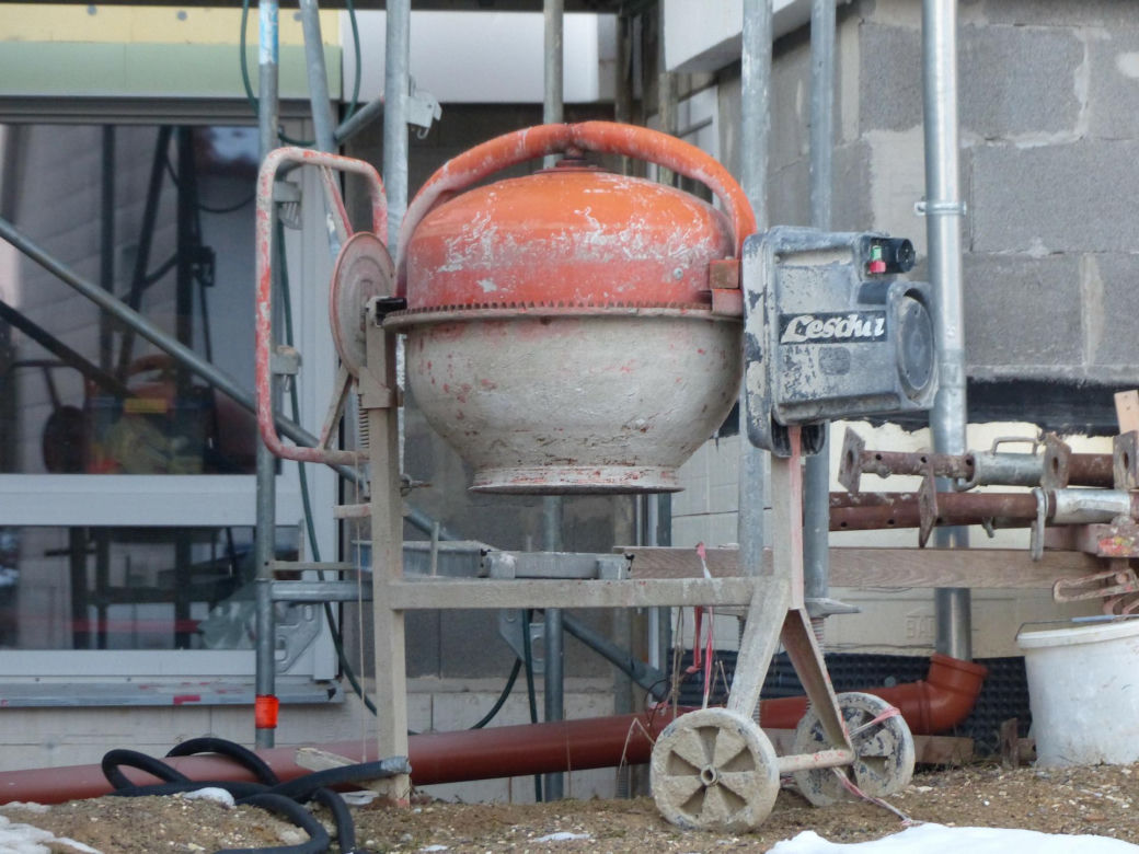 MATERIAŁY BUDOWLANE 