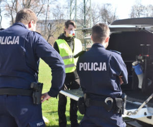 Nowa broń katowickiej policji w walce z nielegalnymi spacerowiczami [ZDJĘCIA]
