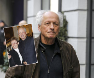 Paweł Wawrzecki ma 44-letnią córkę, będzie się nią opiekował do końca życia. Ani dawano 2 lata