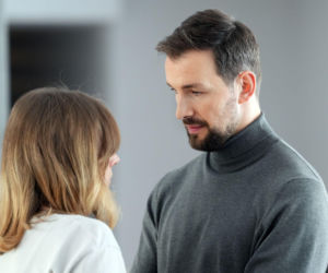 Barwy szczęścia odc. 3378. Renata (Anna Mrozowska), Marcin Kodur (Oskar Stoczyński)