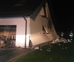 Wybuch w Nowym Kiełbowie. Rodzina bez dachu nad głową. Ruszyła LAWINA pomocy! 