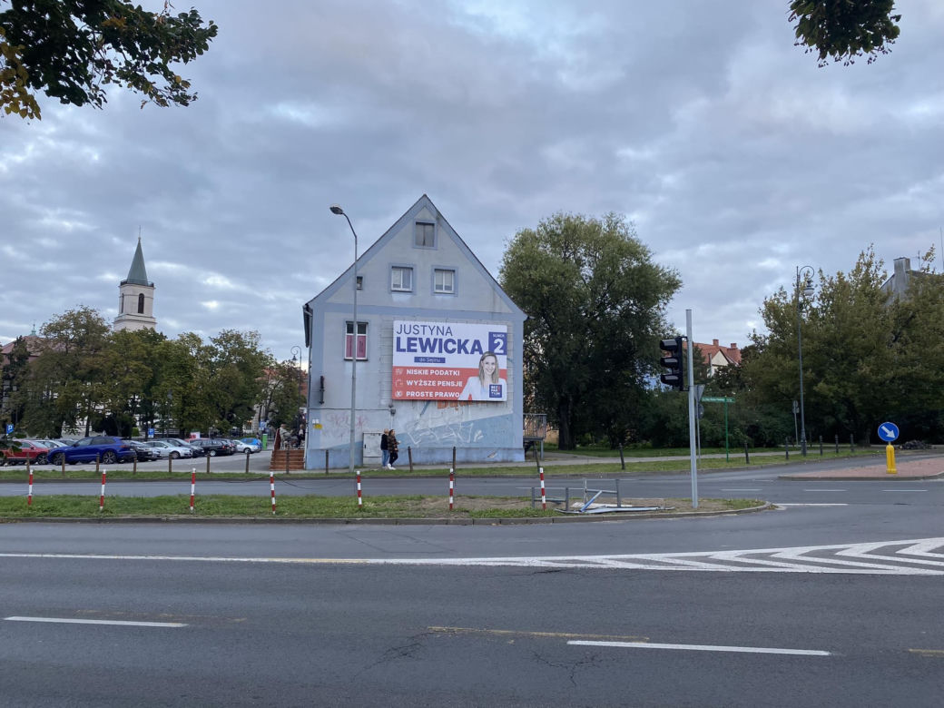 Wybory 2023 w Zielonej Górze. Miasto zalały plakaty wyborcze