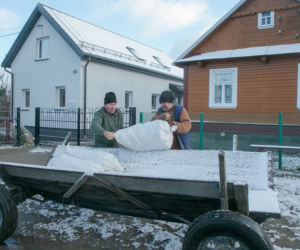 Rolnicy. Podlasie. Zima w Plutyczach