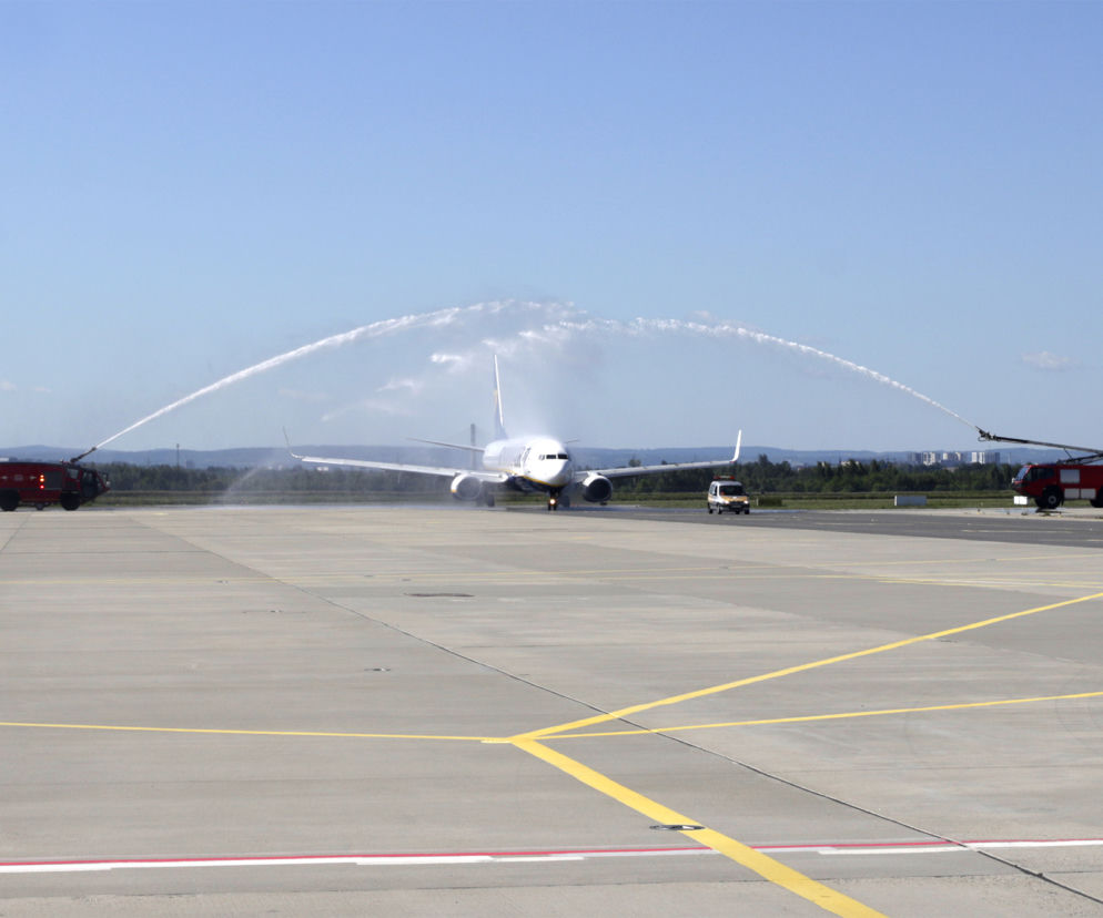 Ryanair wrócił 1 lipca do Jasionki. Gdzie polecimy z Rzeszowa na wakacje 2020? [LETNIE POŁĄCZENIA]