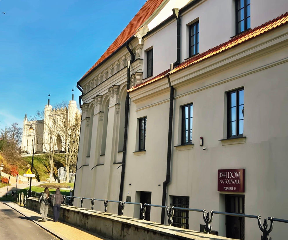 Zabytkowy budynek Domu na Podwalu w Lublinie. O akcji rejestracji dawców szpiku w tym miejscu przeczytasz na Radioplus.