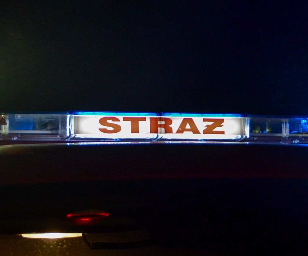 Zgierz: Pożar w wielorodzinnym domu. Jedna osoba nie żyje 