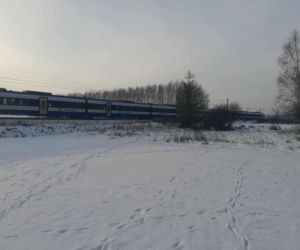 Maszynista zgłosił brak fragmentu szyny