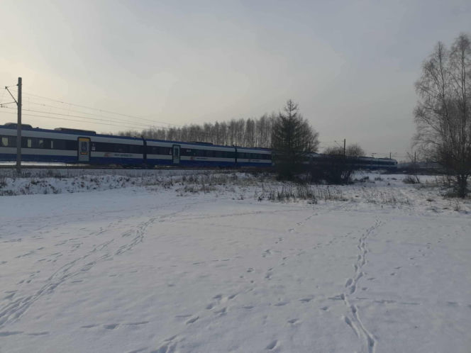 Maszynista zgłosił brak fragmentu szyny