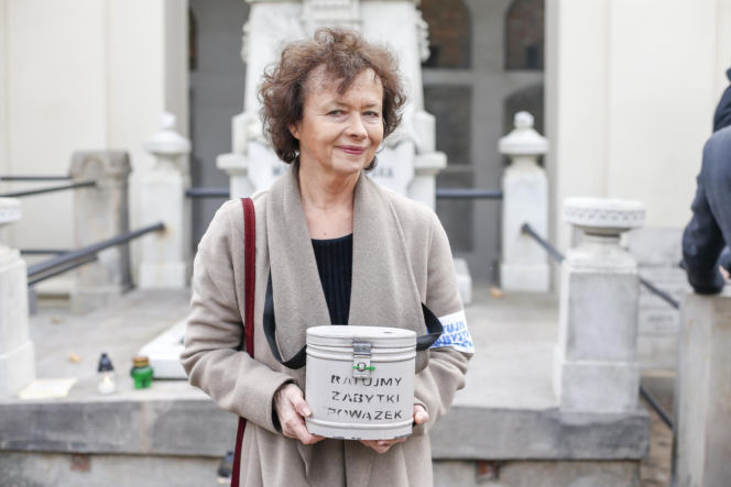 Pamiętacie jej debiut w "Czterdziestolatku"? Tak przez dekady zmieniała się Joanna Szczepkowska