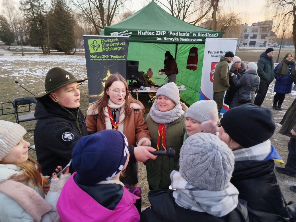 Siedleccy harcerze uczcili DMB grą terenową i wspólnym apelem przy ognisku