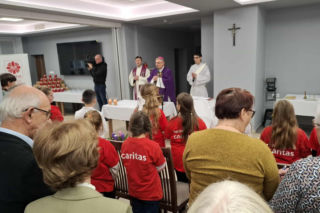 Wolontariusze filarem Caritas. Gala w Podczelu uhonorowała ich codzienną pomoc