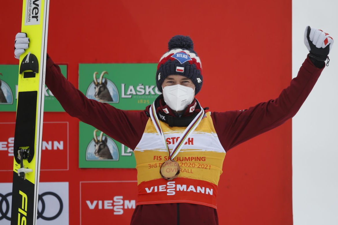 Kamil Stoch musi radzić sobie w ekstremalnych warunkach