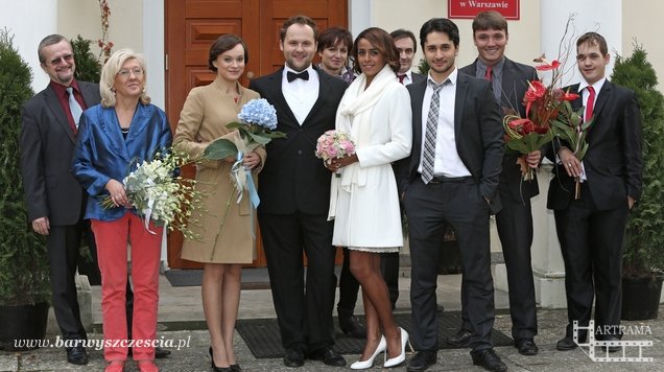 Barwy szczęścia odc. 1100. Natalia (Maria Dejmek), Liliana (Aleksandra Szwed), Klemens (Sebastian Perdek), Irek (Otar Saralidze)