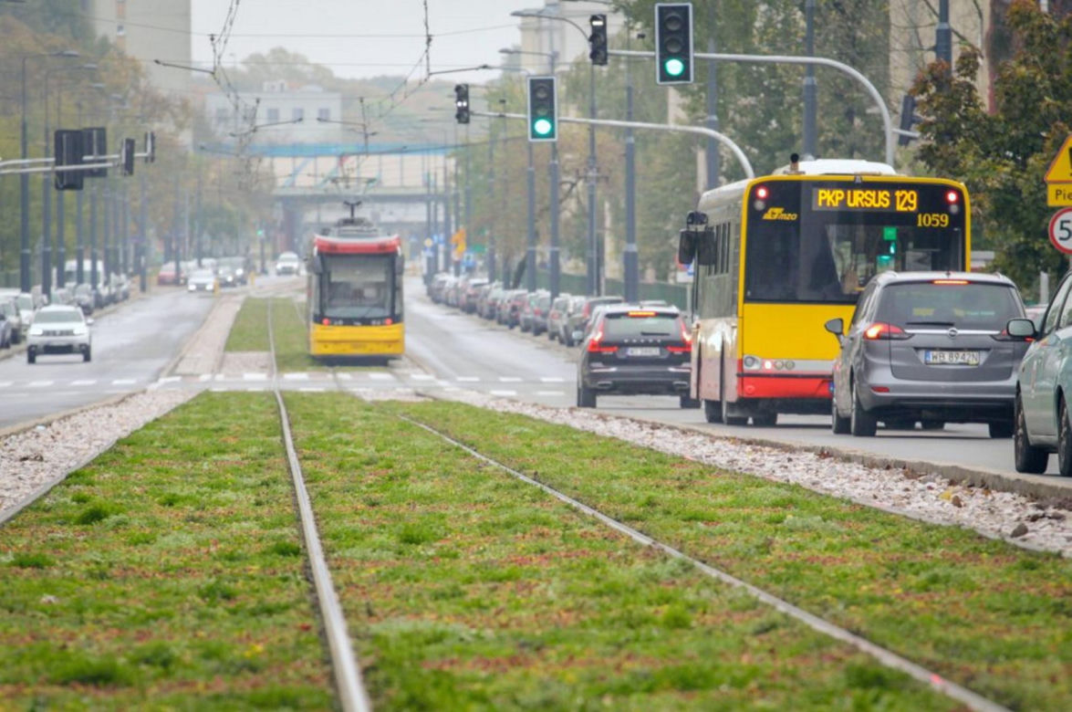 Tory tramwajowe w Warszawie pachną włoską pizzą