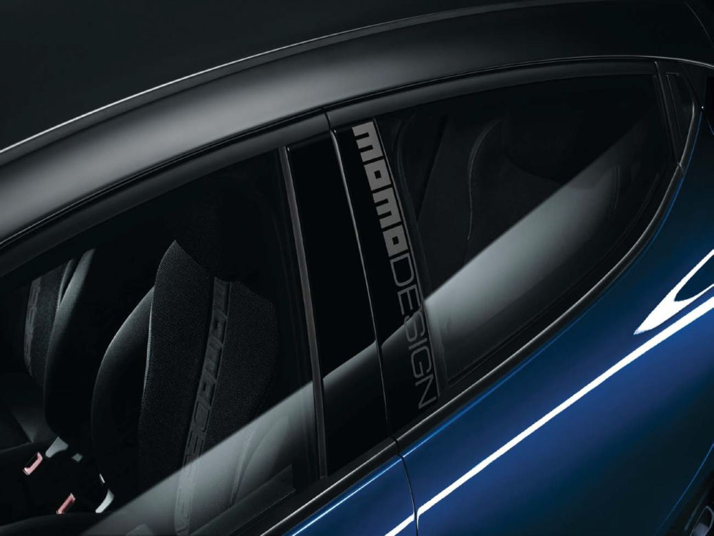 Lancia Ypsilon MOMODESIGN