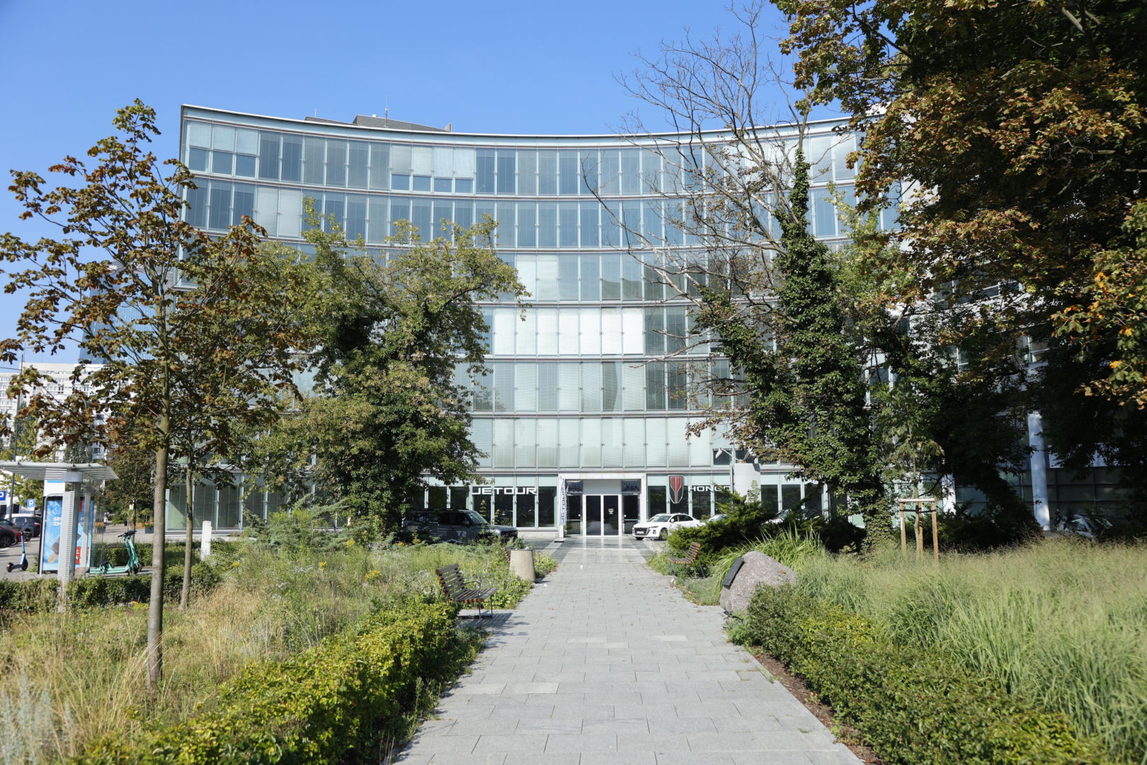 Biurowiec Saski Point na Marszałkowskiej 111 w Warszawie