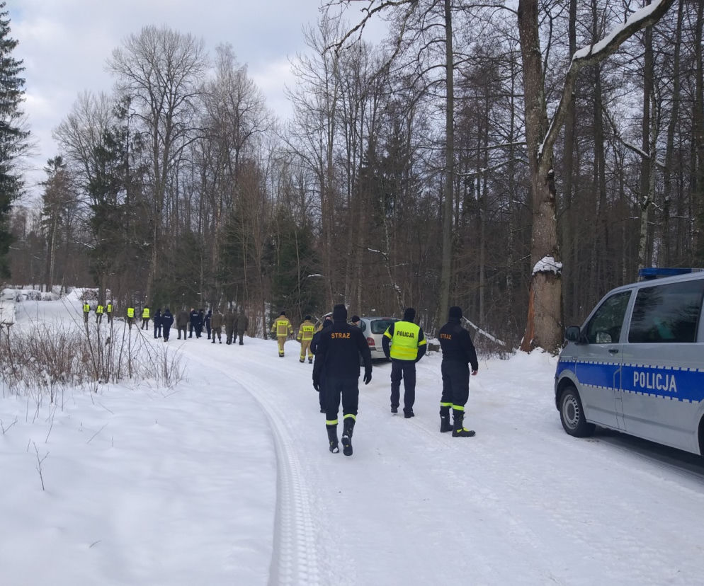 Tragiczny finał poszukiwań 71-latka. Ciało mężczyzny odnaleziono przy brzegu jeziora